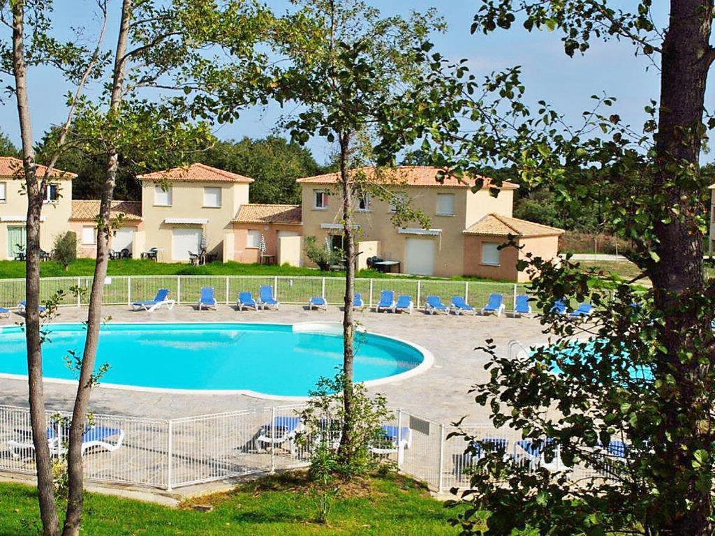 Nouvel Location D'Un Bel Appart T2 Climatise Et Meuble Au Rdch Avec Piscine Dans Residence Les Melody Santa-Maria-Poggio  Esterno foto