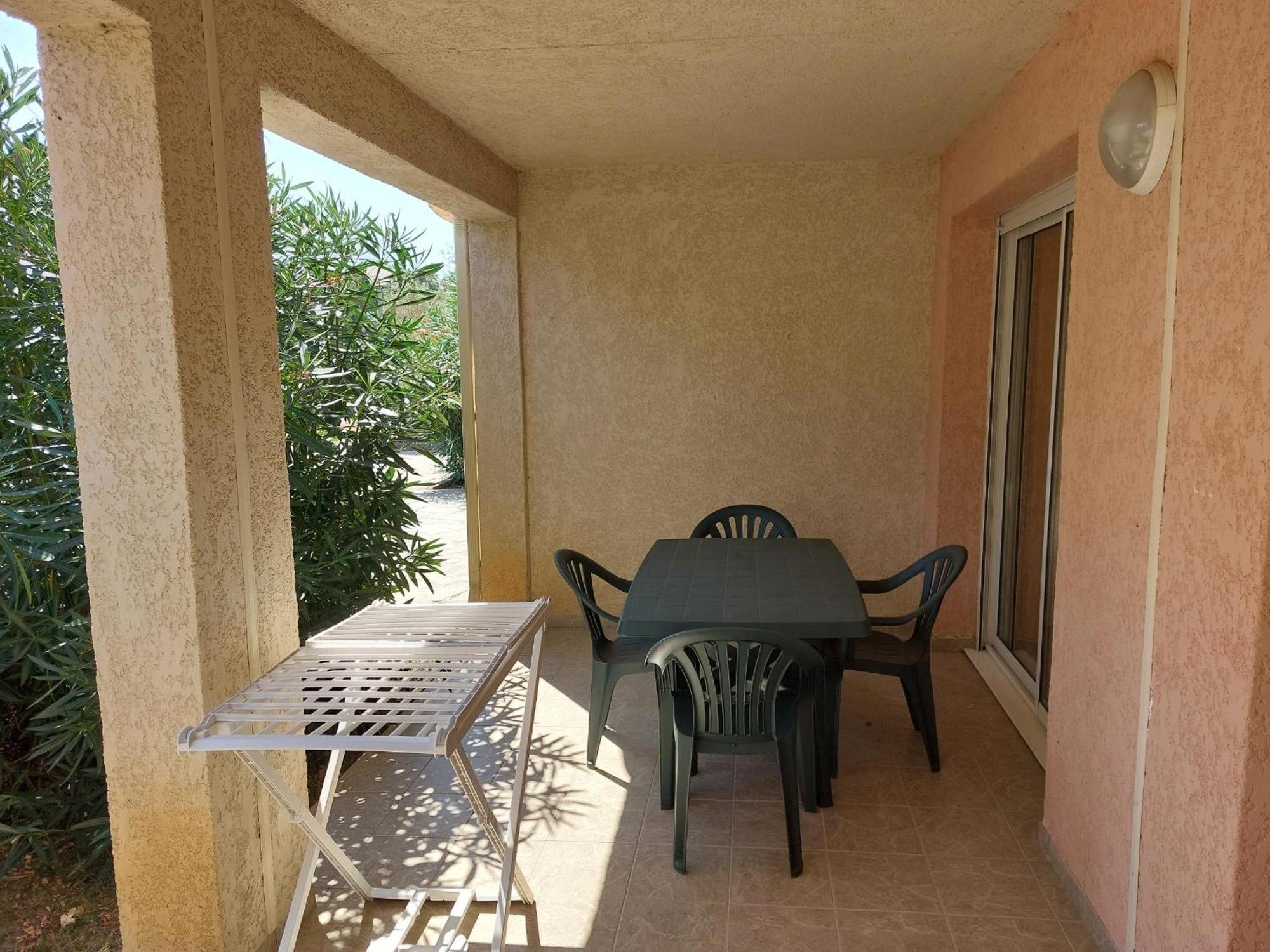 Nouvel Location D'Un Bel Appart T2 Climatise Et Meuble Au Rdch Avec Piscine Dans Residence Les Melody Santa-Maria-Poggio  Esterno foto